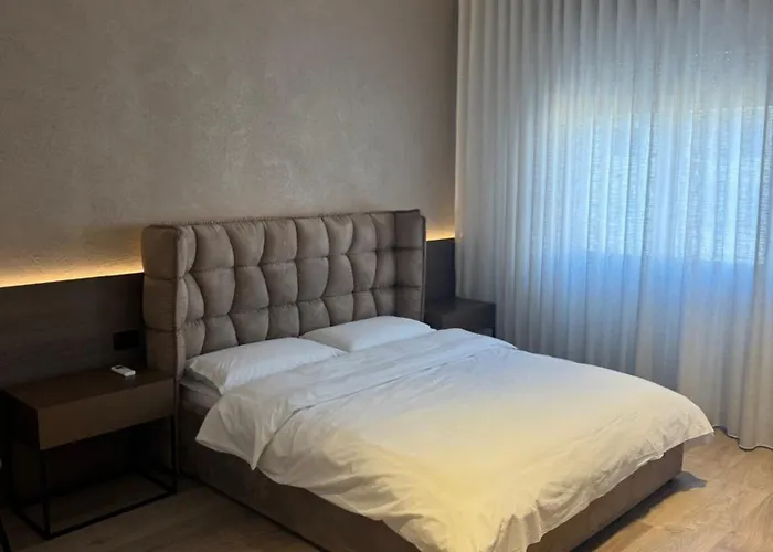 Skanderbeg Square Center Apartments