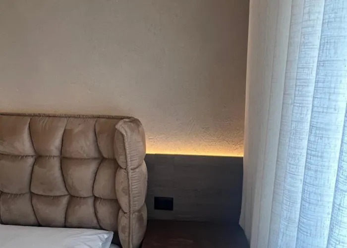 Skanderbeg Square Center Apartments